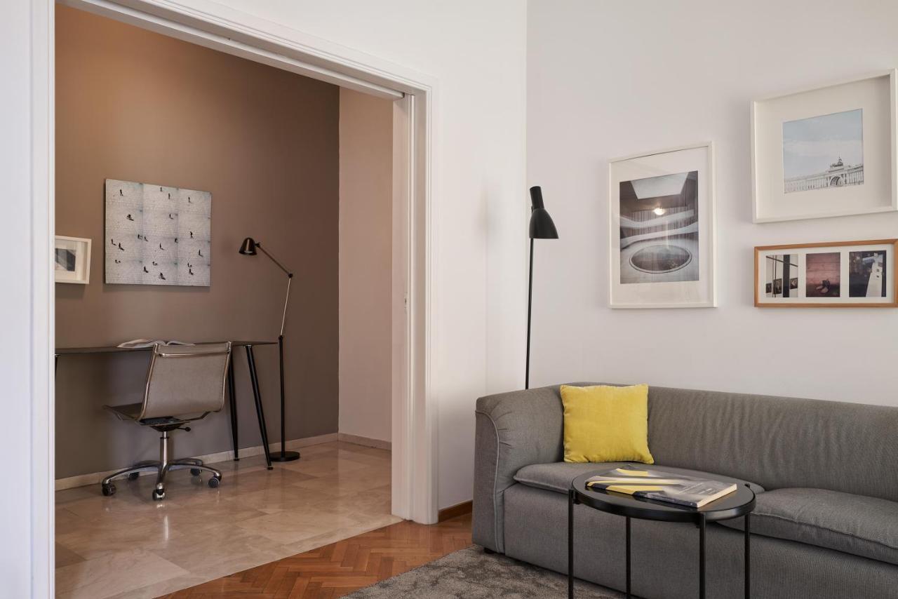 Parthenon Daire *